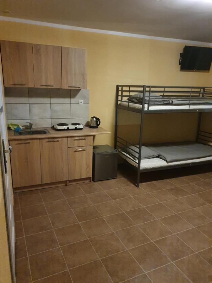 Hostel Zacisze 2 Glubczyce Buitenkant foto